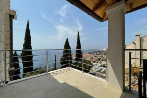 Apartment with view